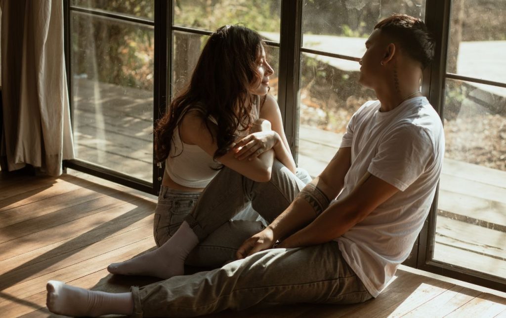 Hypersensibilité : pourquoi l&rsquo;amour semble-t-il si souvent impossible ?